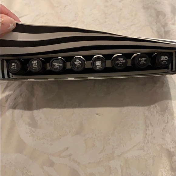 Kylie cosmetics momager lipstick set - Picture 4 of 4